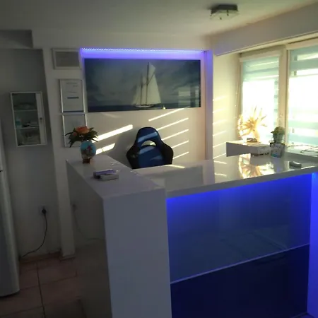 Apartment For 3 People Near The Sea *